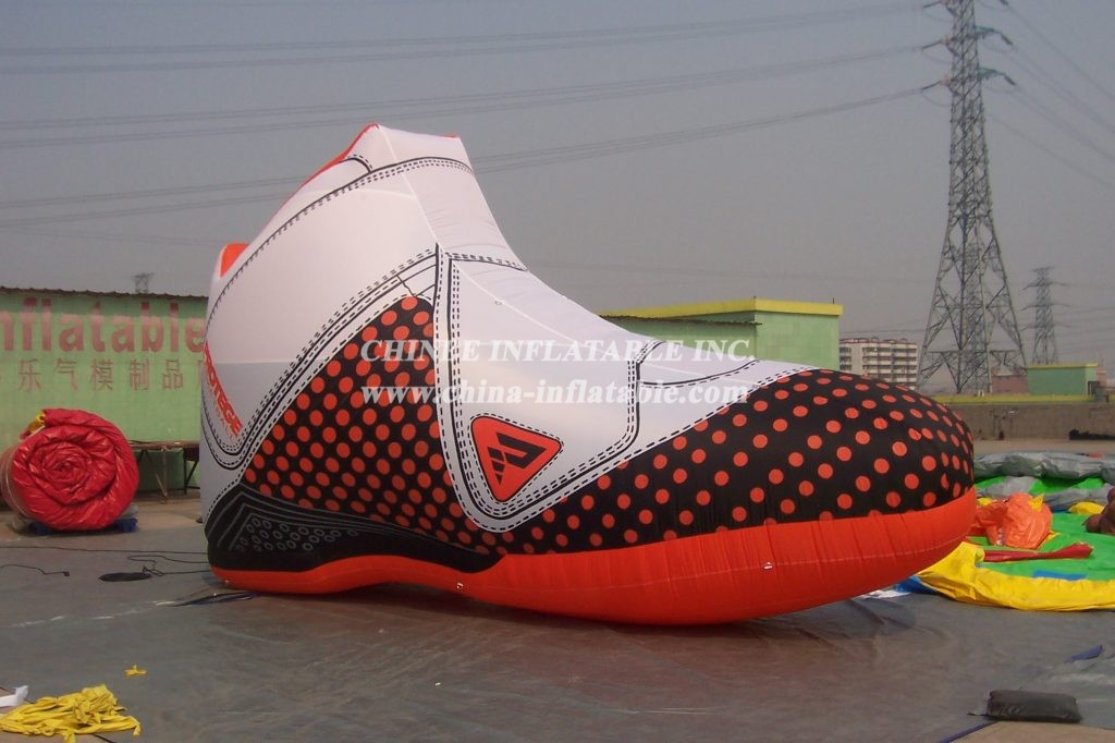 S4-228 Sneakers Advertising Inflatable