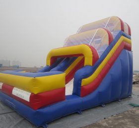 T8-1331 Deslizador inflable de color gigante