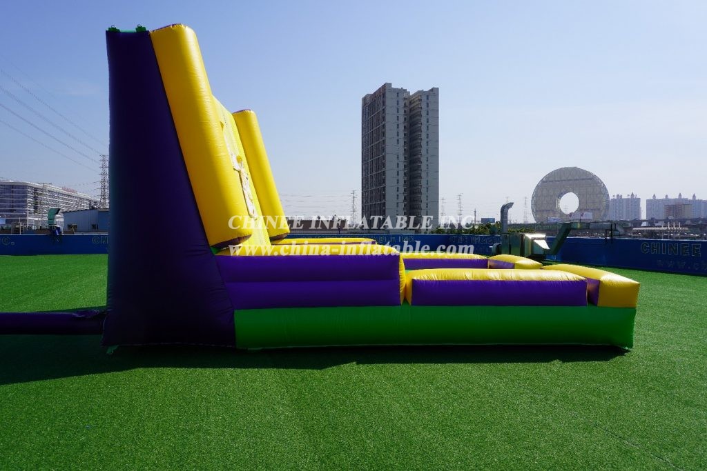 T11-974 Inflatable Velcro Wall