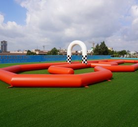 T11-519 Juego deportivo de desafío de pista inflable