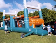 T11-542 Juego inflable de fútbol americano