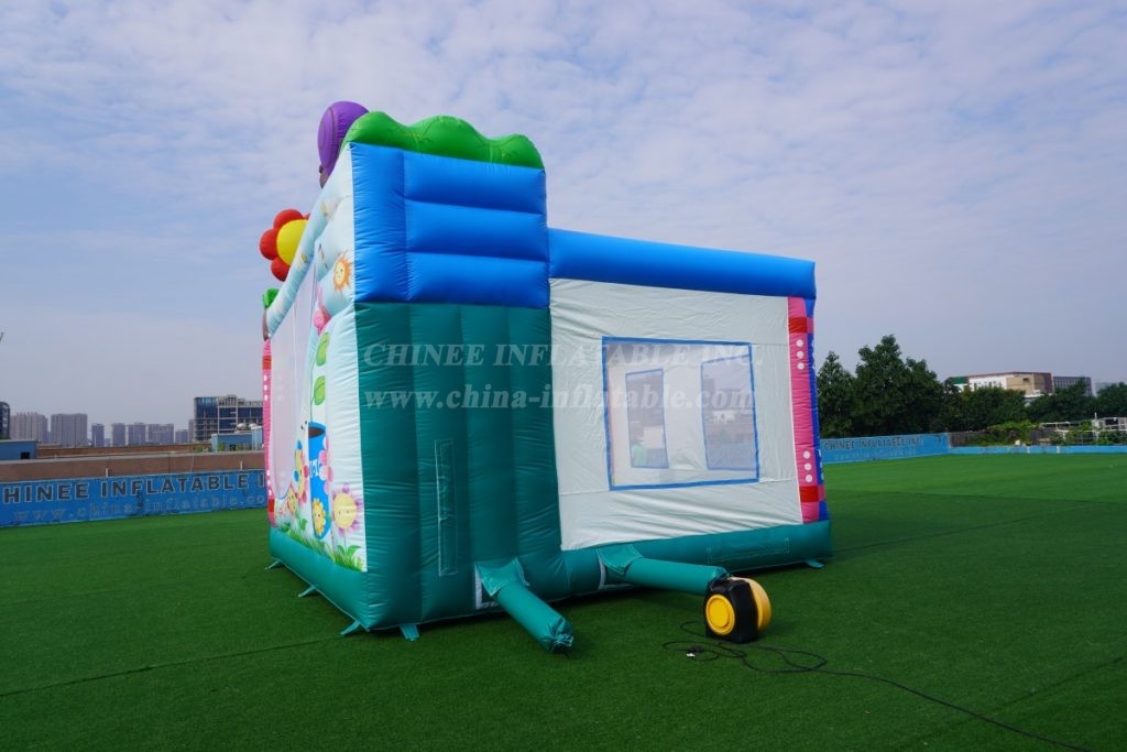 T2-3298 Smiley Flower Theme Bouncy Castle With Slide