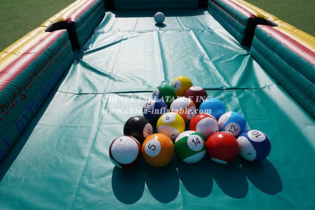 IS11-005 Inflatable Football Snooker Inflatable Human Billiard Table Games