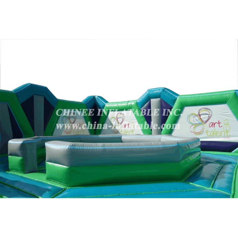 GF2-060 Inflatable Park Jumping Bouncy Obstacle Inflatable Outdoor Playground